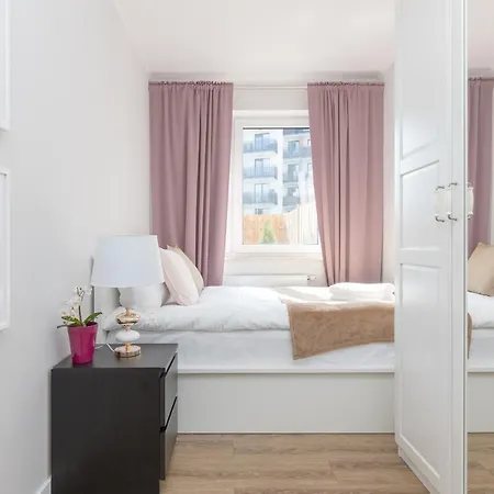 Park Szczesliwicki Comfort Apartment *